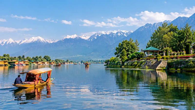 Kashmir SIM card for tourists visiting Dal Lake and the scenic gardens of Srinagar.