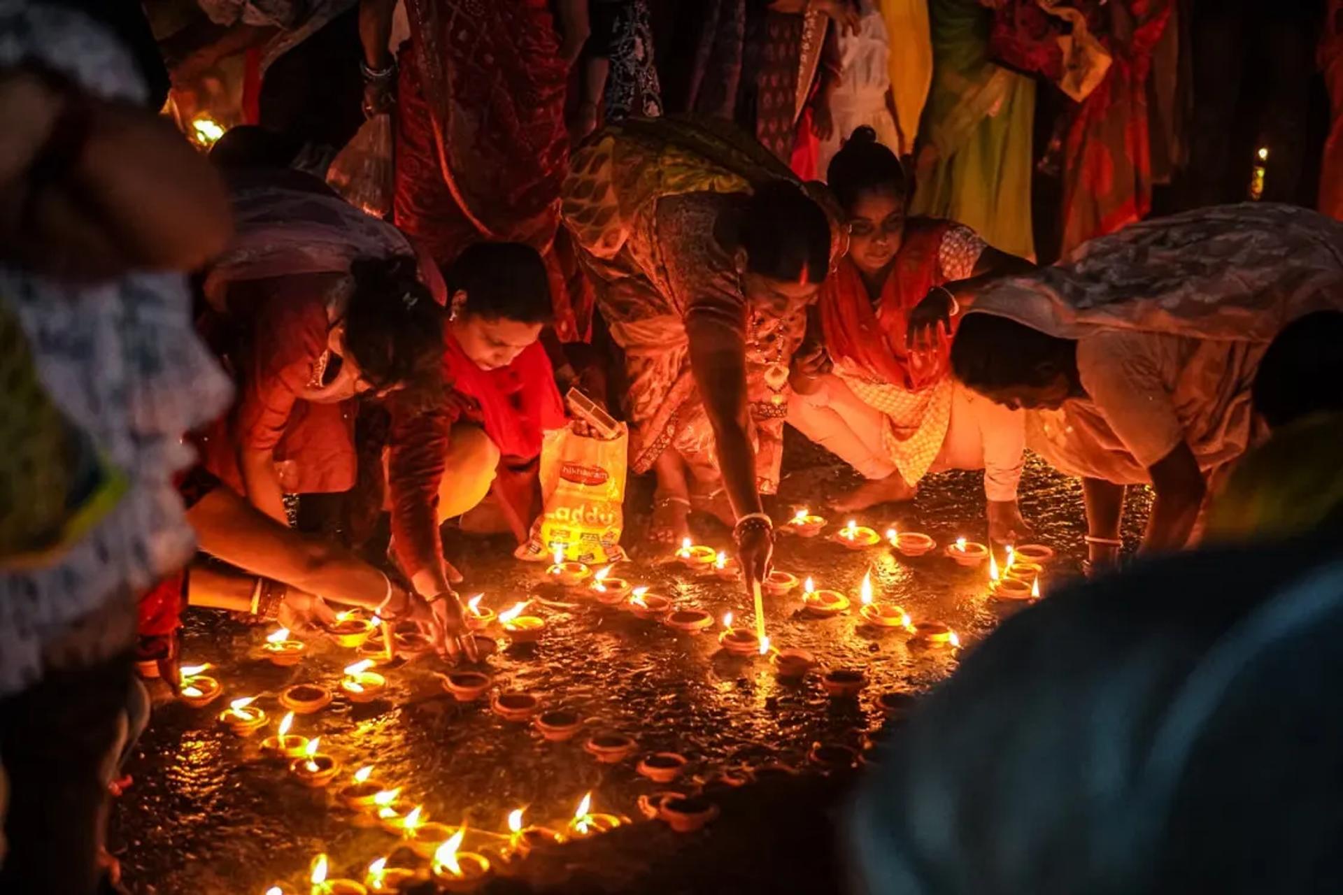 Diwali in Kashmir: Temples, Lamps and a Respectful Visitor's Guide