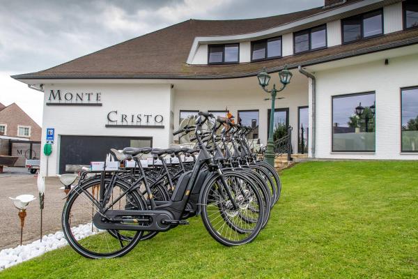 Hotel Monte Cristo accommodations