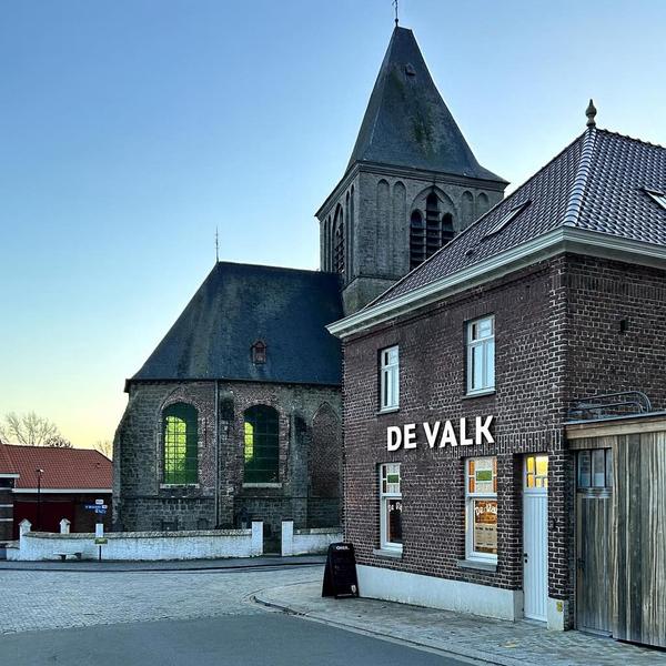 Eet en praatcafé de Valk  dining