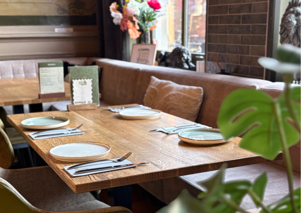 Brasserie de Gouden Leeuw dining