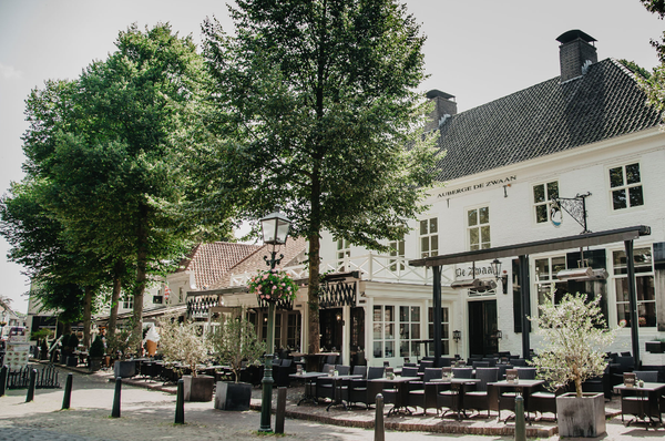 SNTZL De Zwaan dining