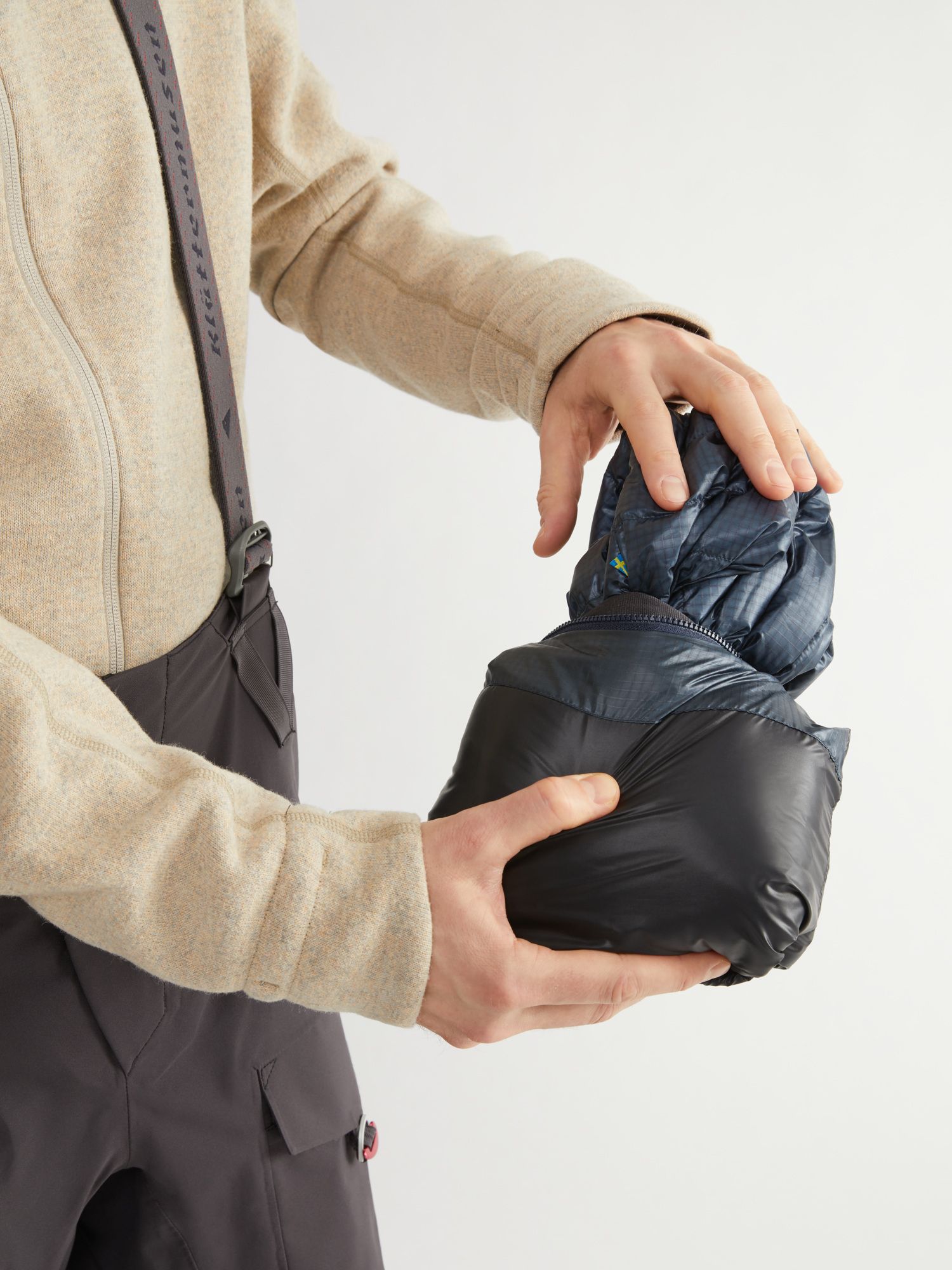 Lopt zip jacket stowaway pocket