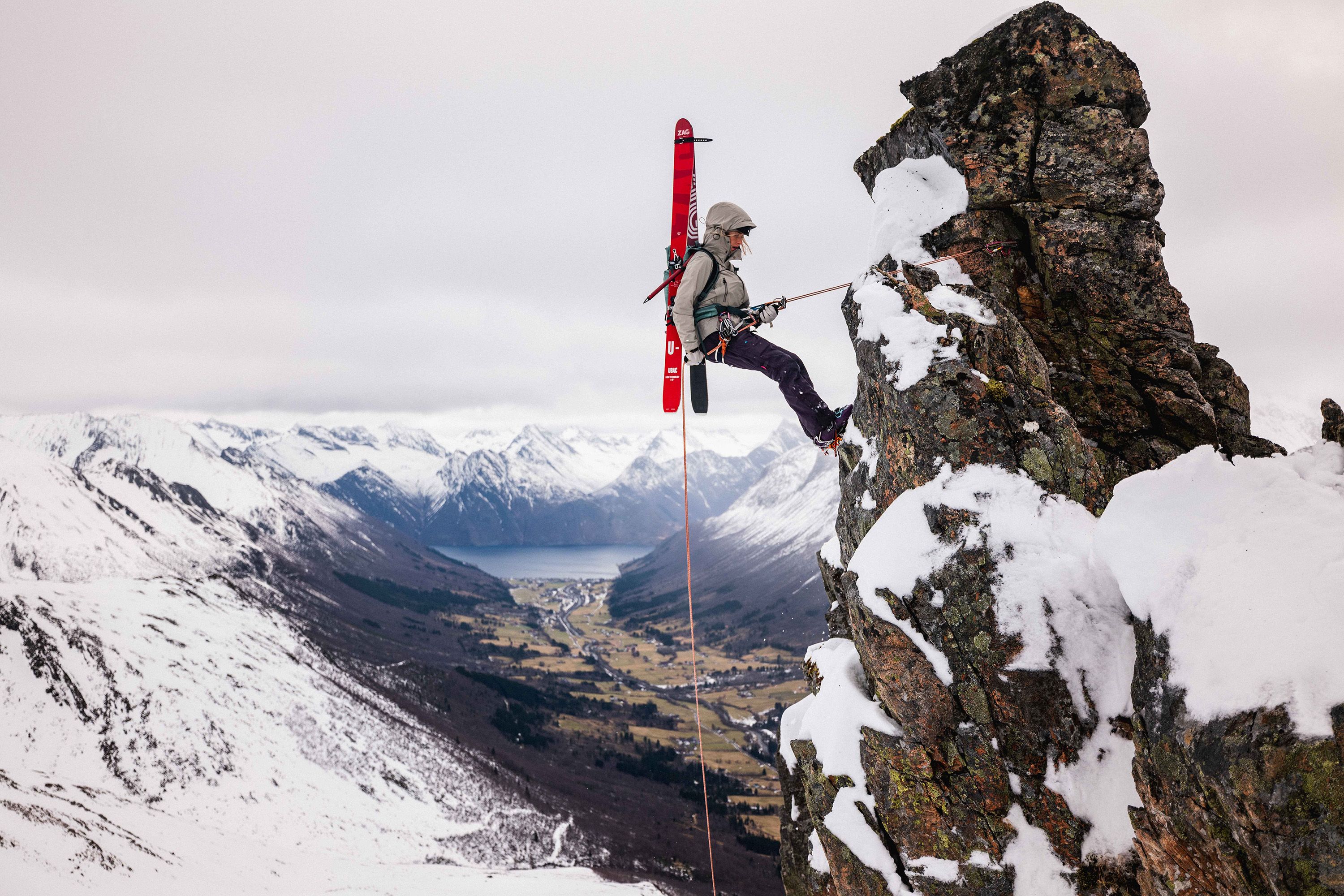 Man ski mountaineering
