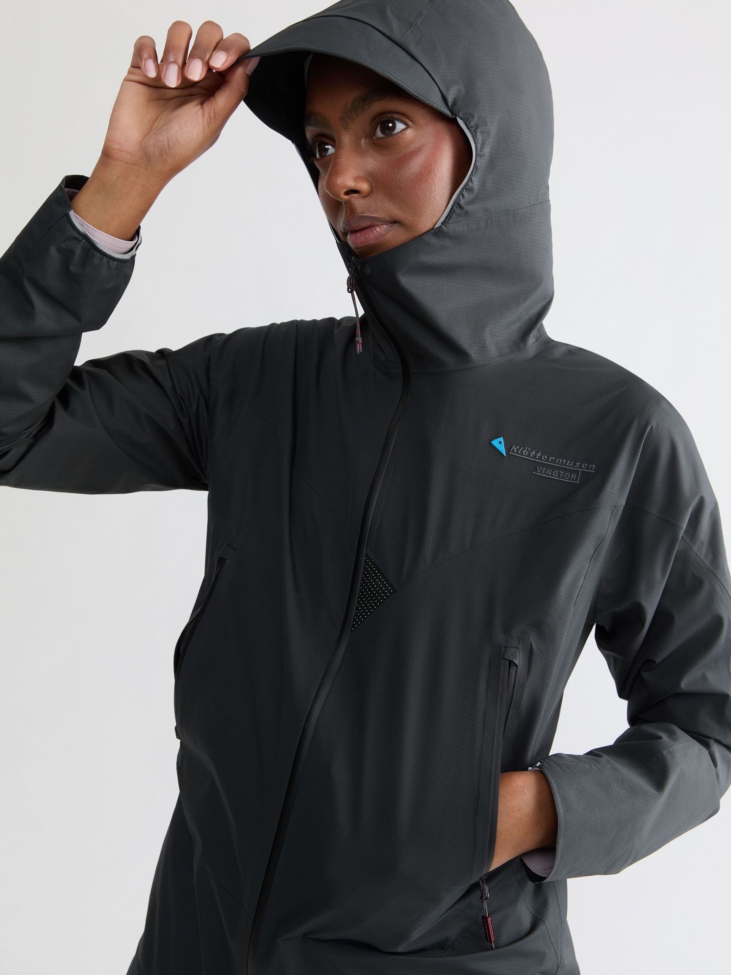 Vingtor hood