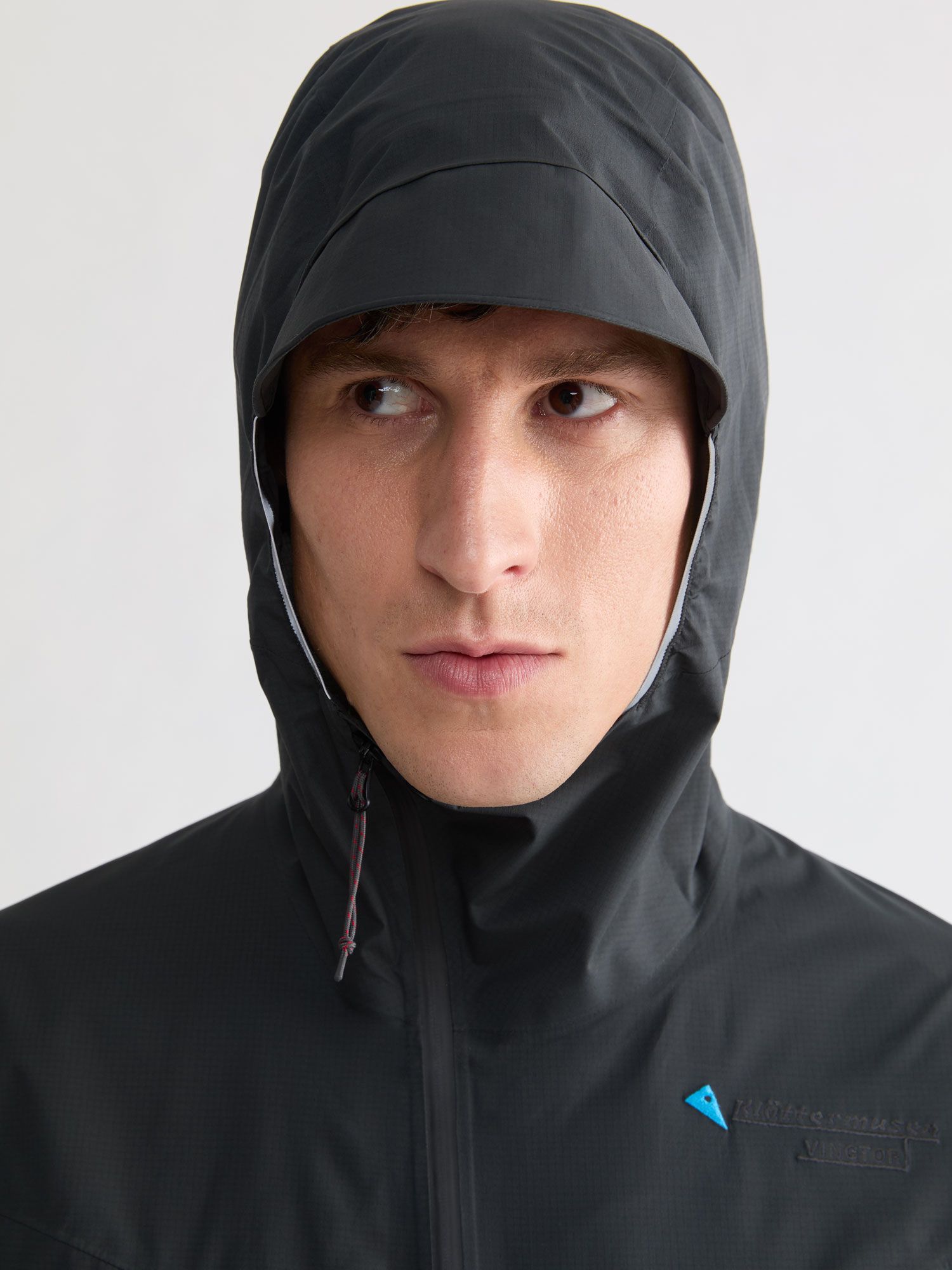 Vingtor hood