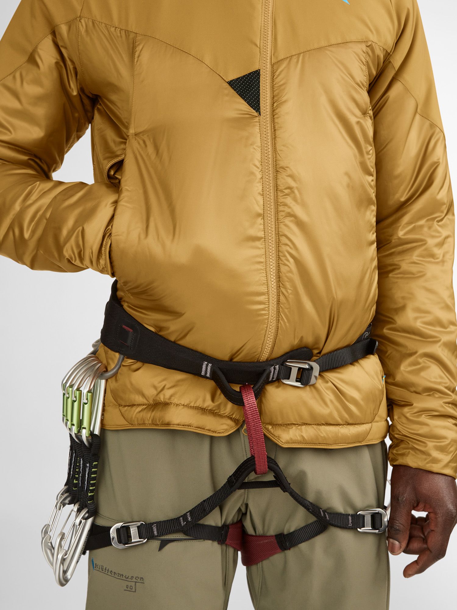 Alv 2.0 jacket high-positioned pockets