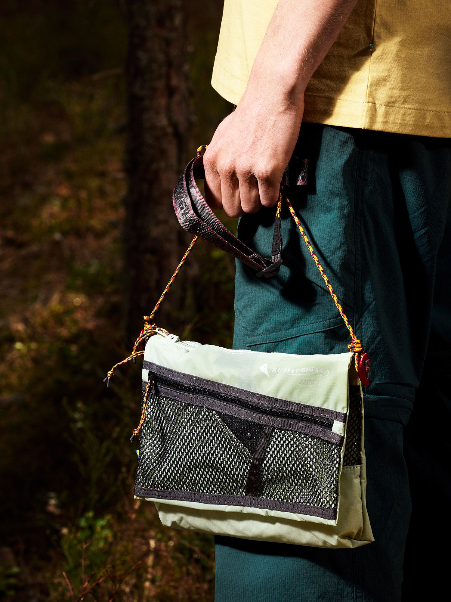 Advantages image for product Algir Foldover Bag