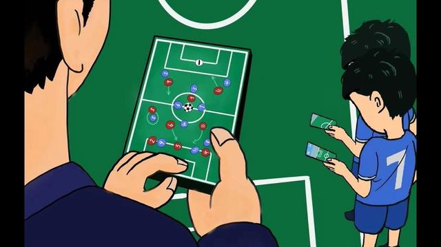 Collaborative XRTactics: A Formative Study on Tactical Communication in Outdoor Team Sports
