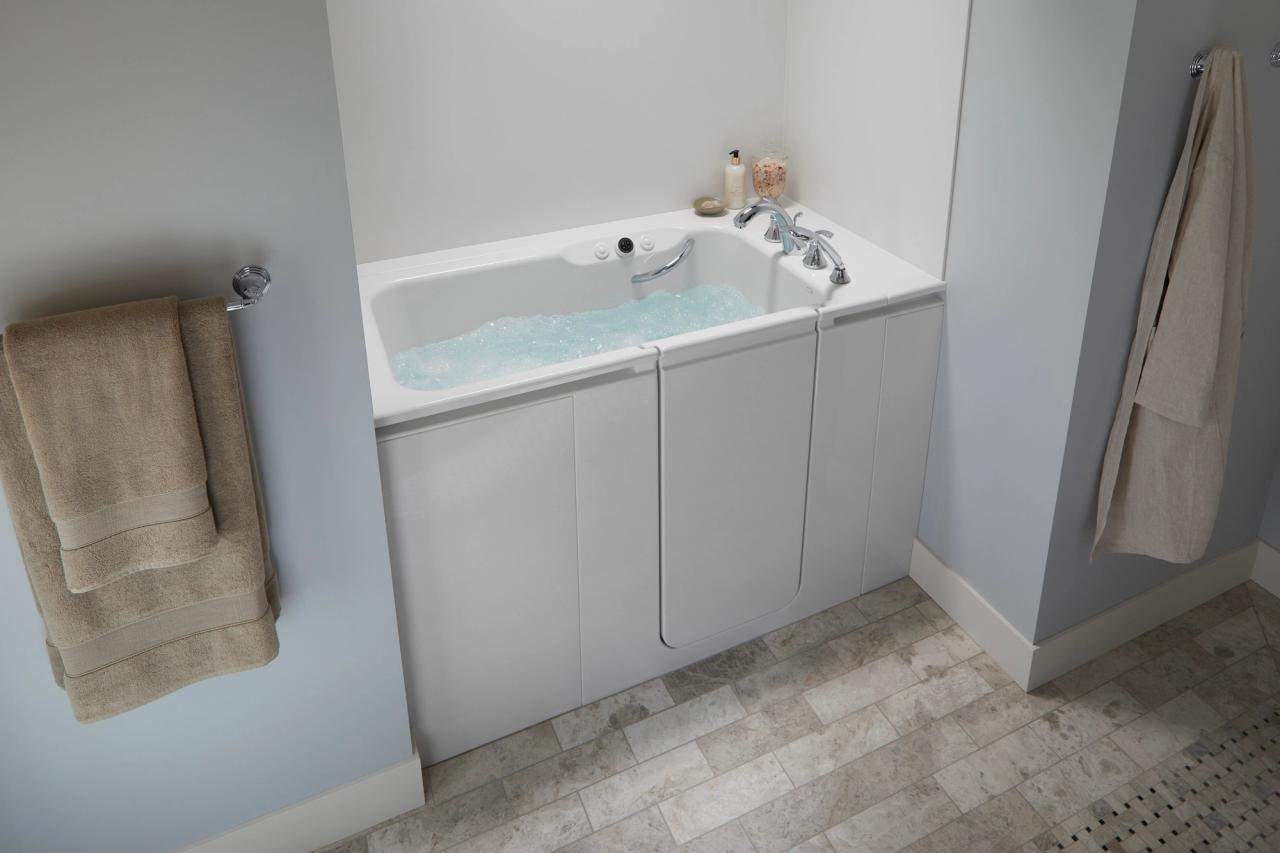 Walk-in tub