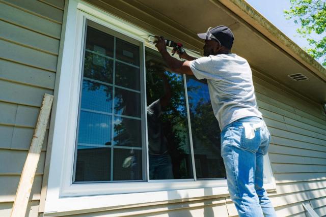 Window Palling Window Flashing & Sill Pans: Home Guide to Prevent Leaks & Rot