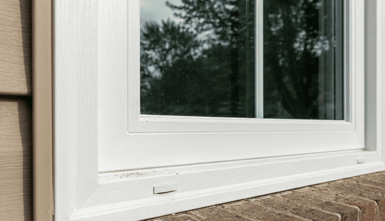 vinyl window exterior