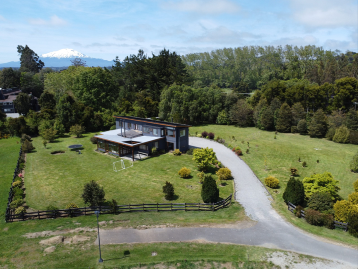 House for sale in Puerto Varas, Los Lagos