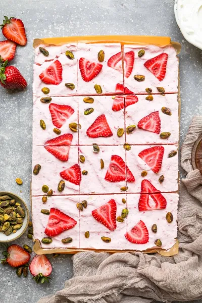 Frozen Yogurt Bark