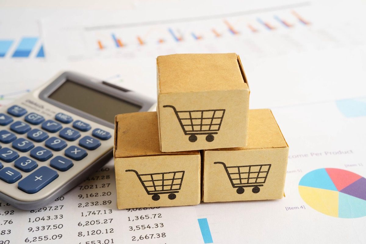 Illustration for the article: Unlock Immediate Shipping Savings With a Smarter Rate Shopping Tool