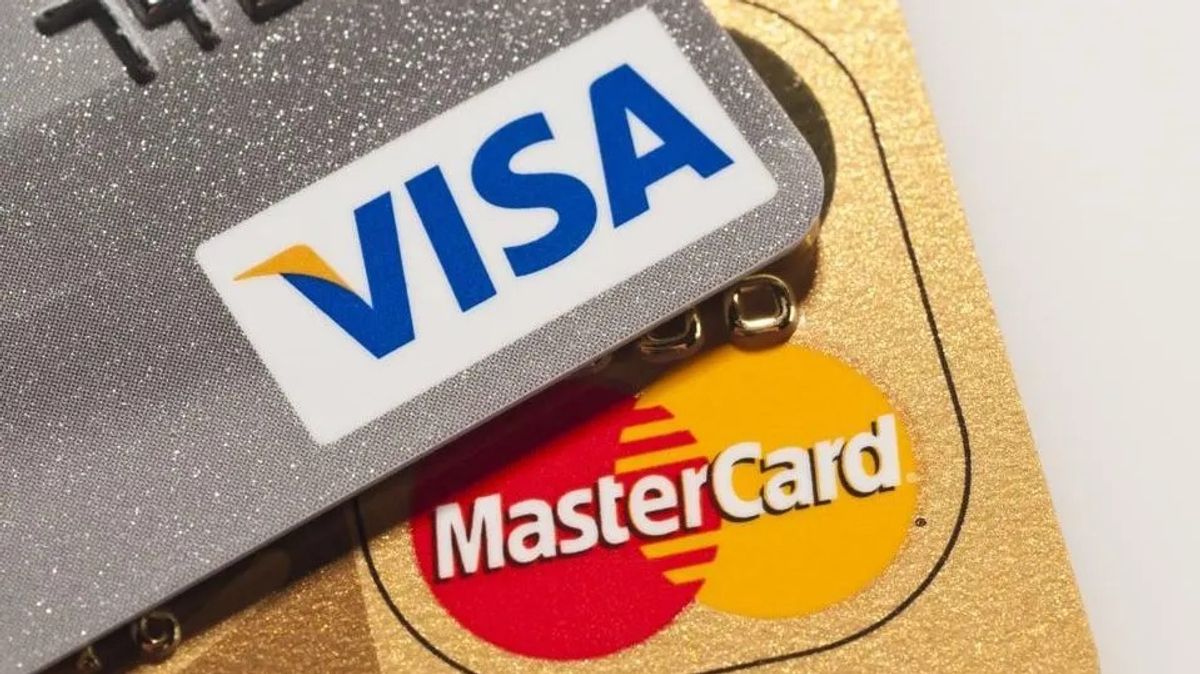 Illustration for the article: RECEIVE 1%-1.5% ON EVERY DOLLAR PAID TOWARDS SUPPLIERS ON OUR VIRTUAL CARD PROGRAM