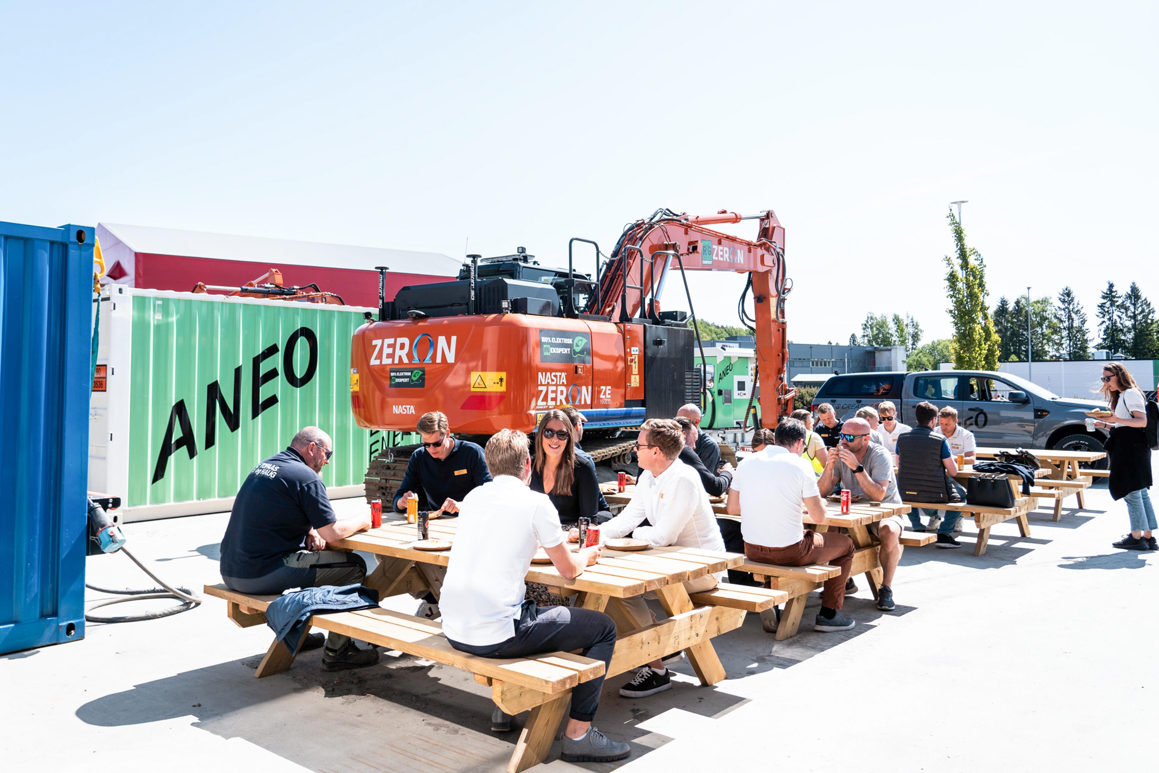 Bilde fra lunsjpause under elektrisk demodag!