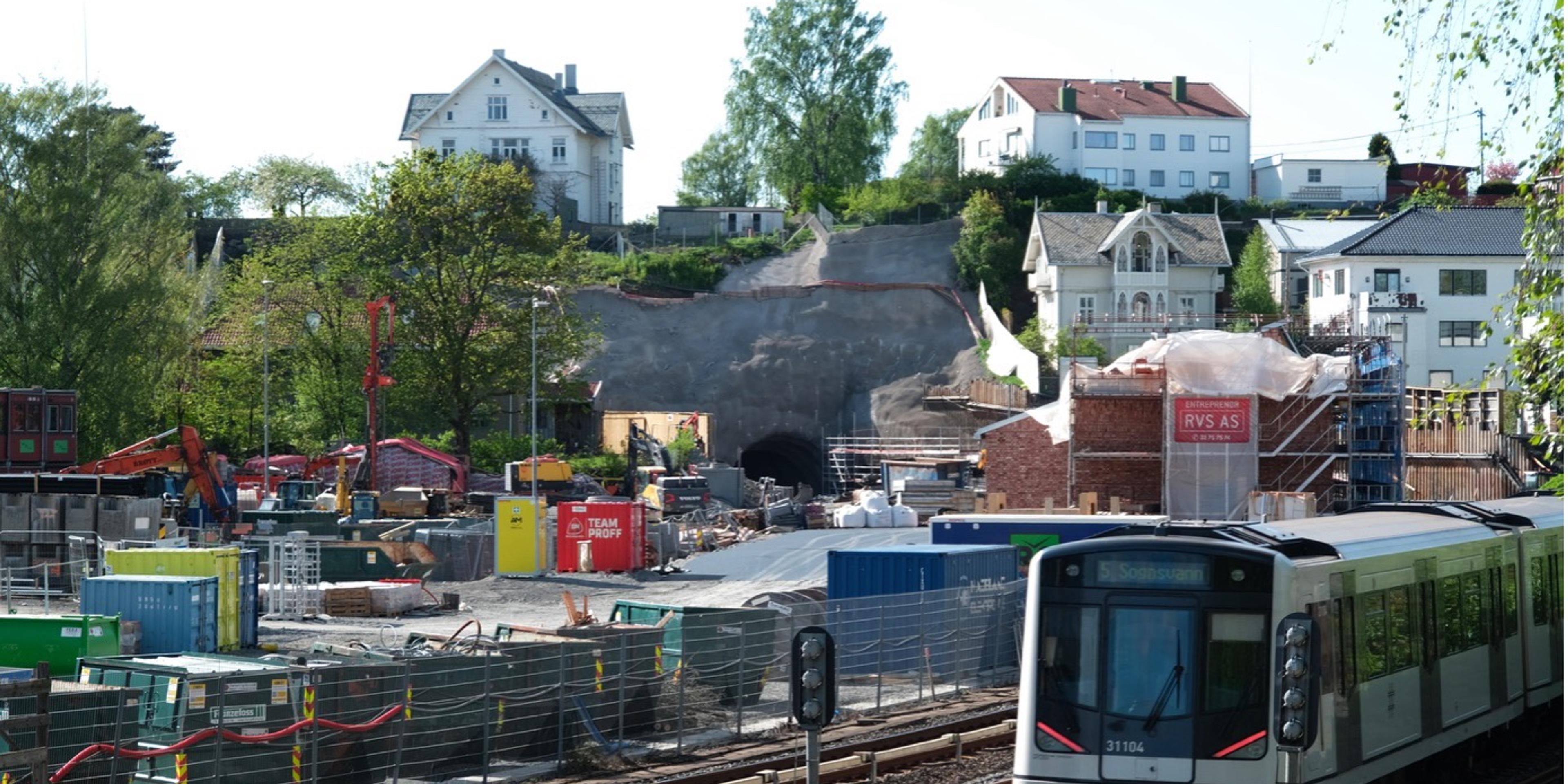 Batterier på byggeplass