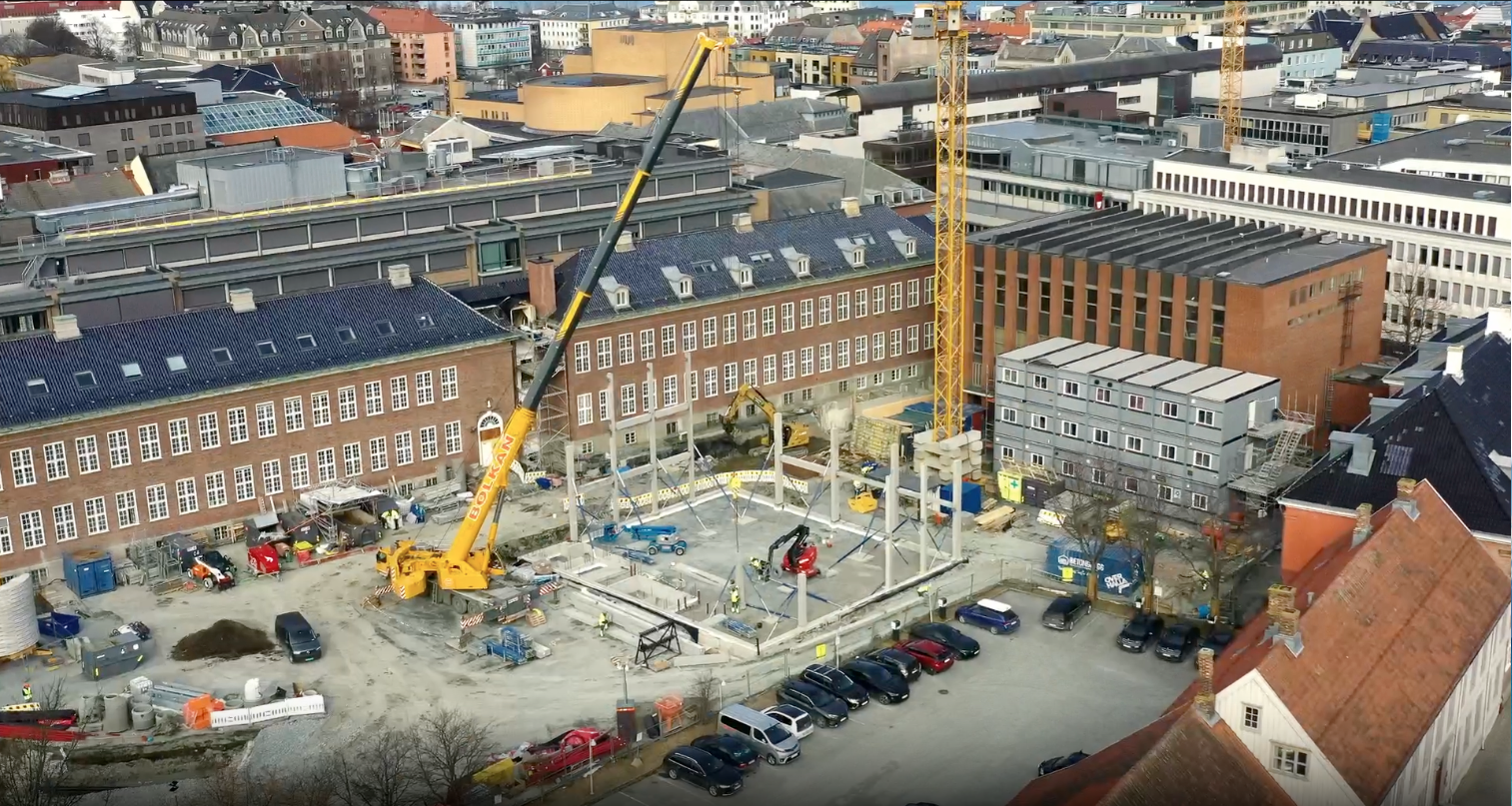 Elektrisk byggeplass i full gang, Trondheim Katedralskole