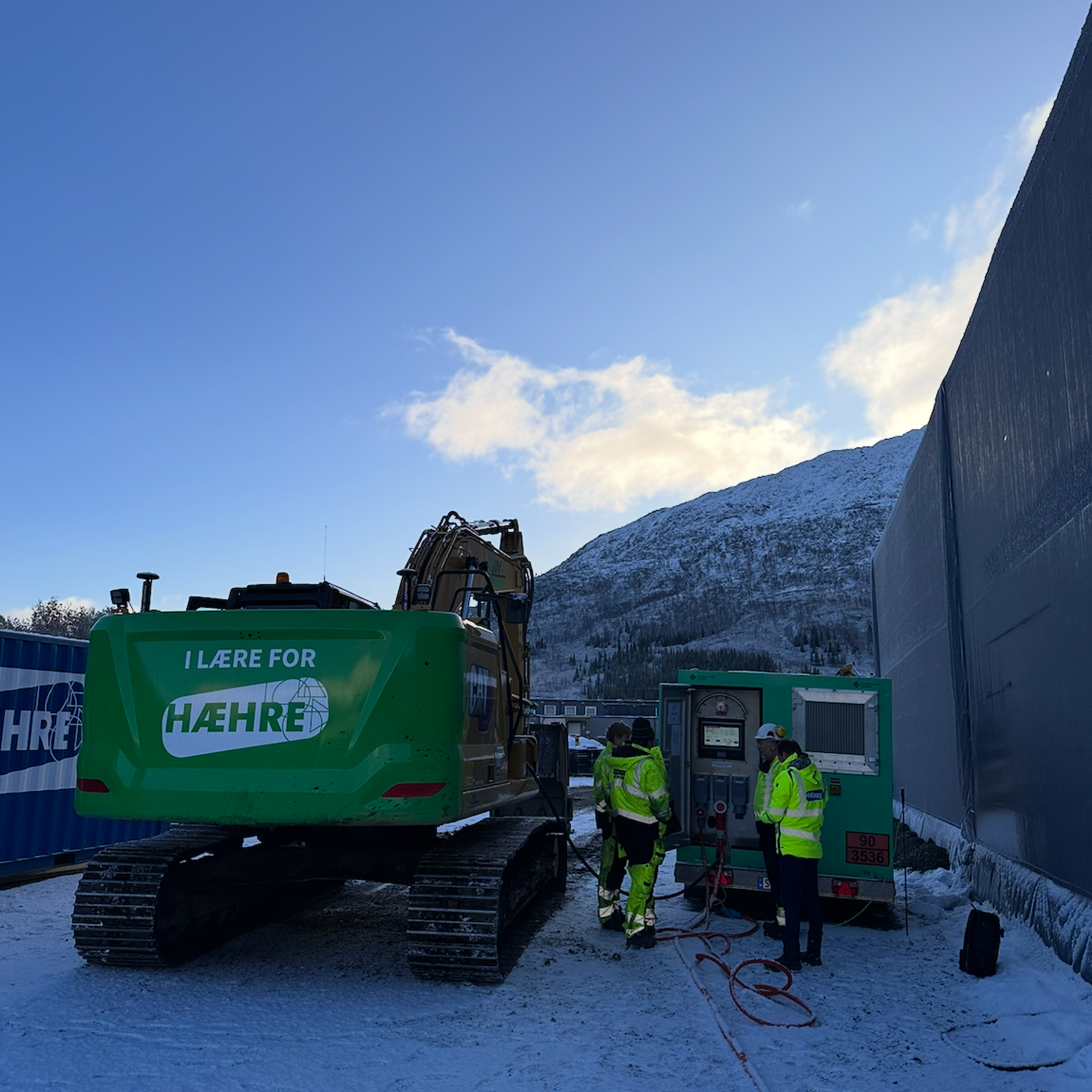 Tester lading av elektrisk graver