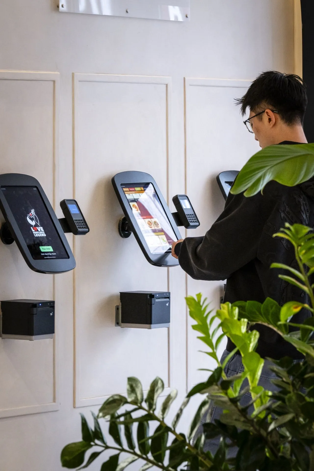 Customers order themselves. Your team focuses on prep.