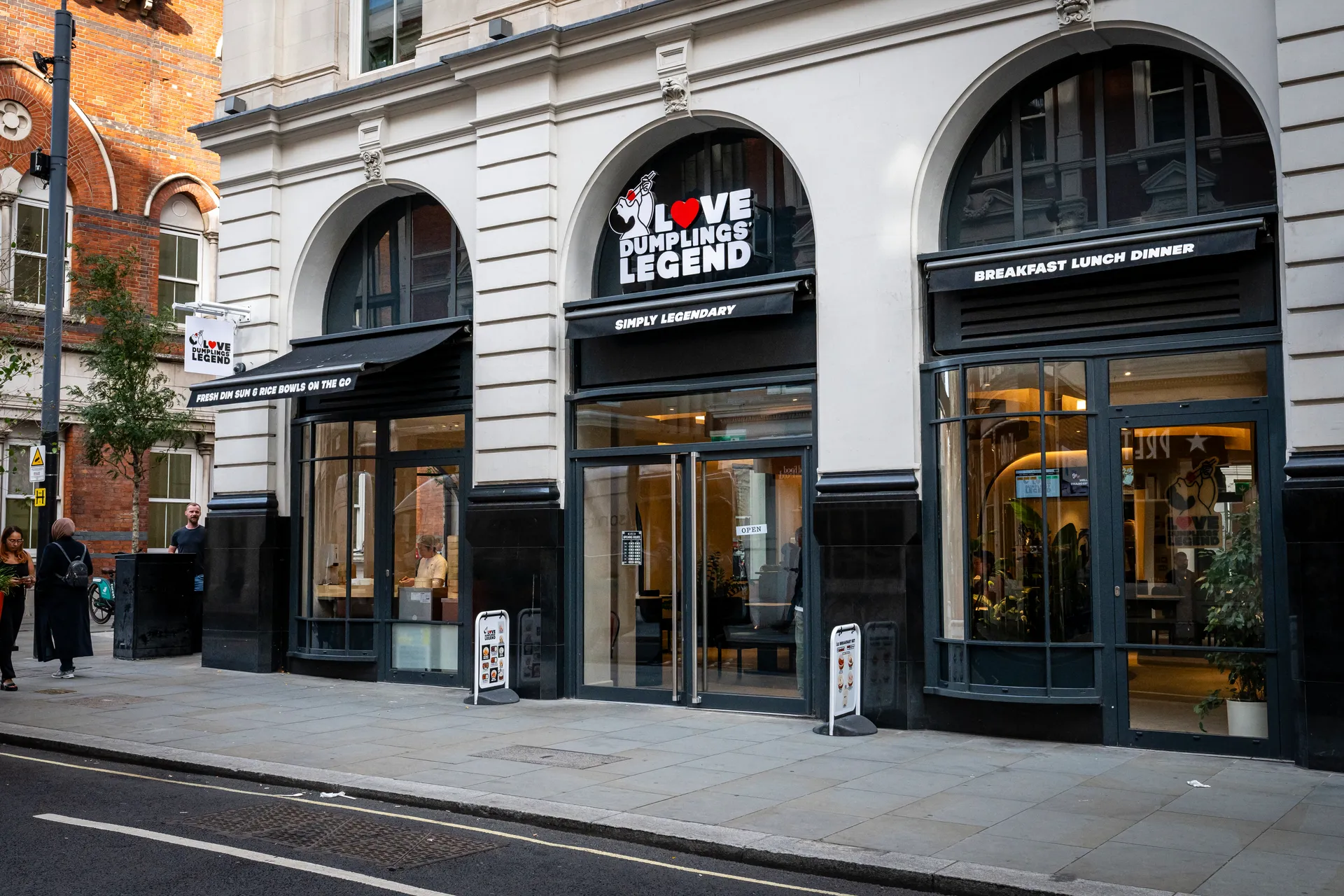 How Dines delivered a fast, fully connected POS with self-ordering kiosks for one of London's busiest quick-serve spots.