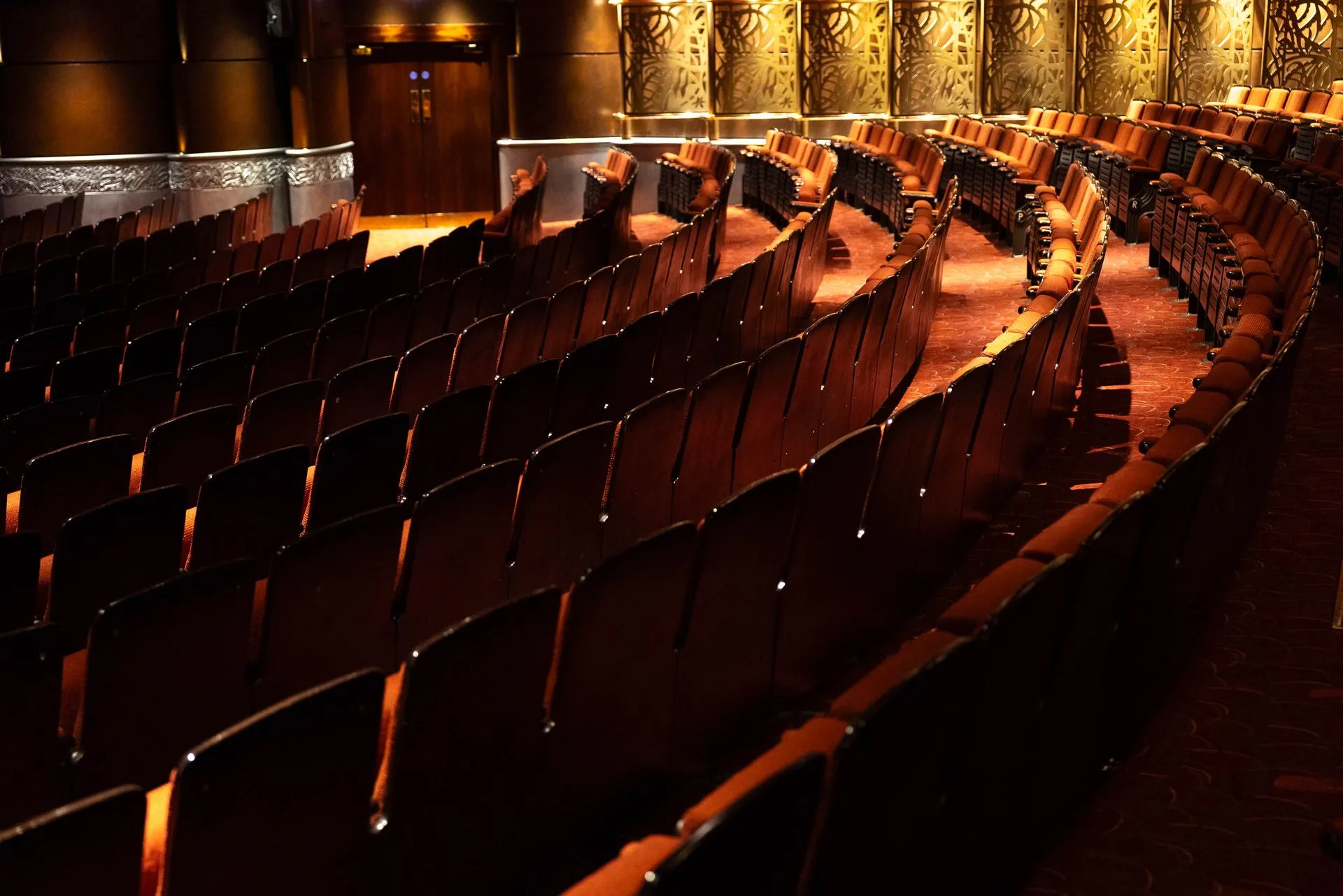 Customer ordering in theatre lobby