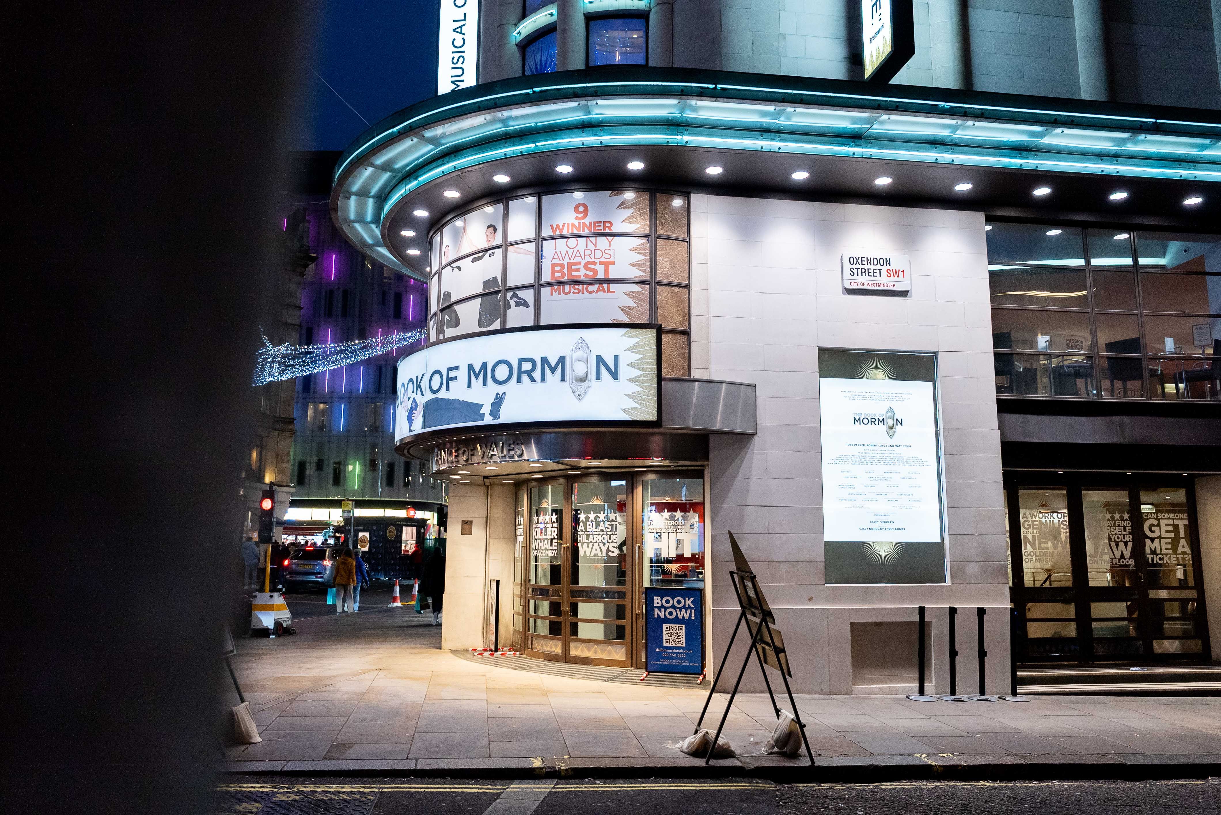 How Delfont Mackintosh Theatres serves thousands of guests in minutes, night after night
