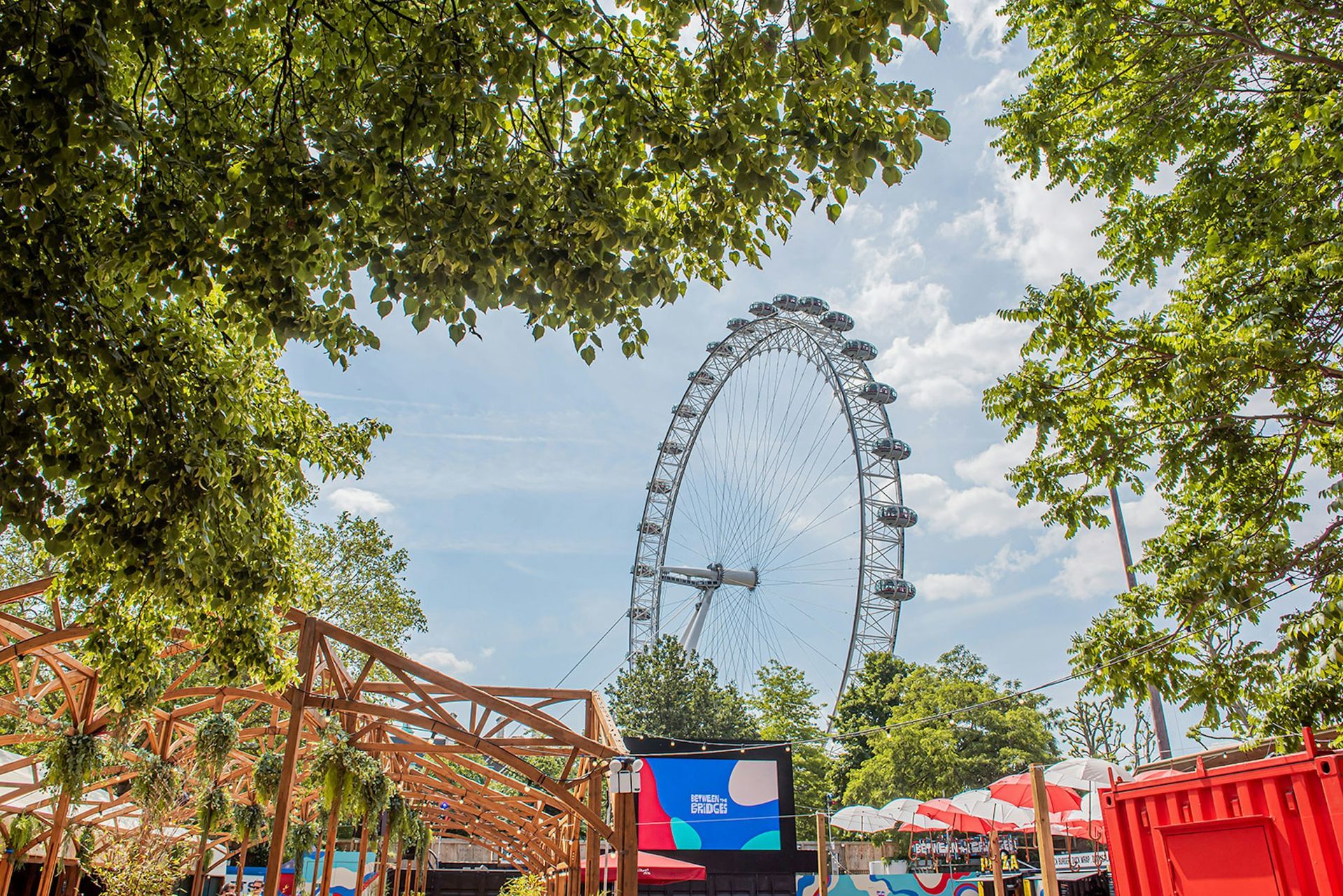 Busy food hall with Dines EPOS