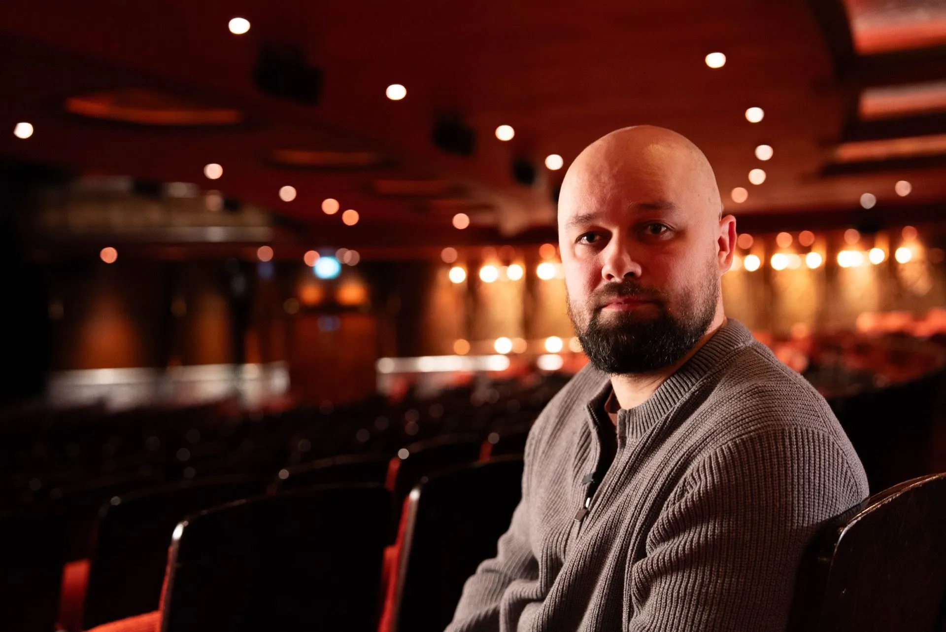 Sion Warner, Delfont Mackintosh Theatres