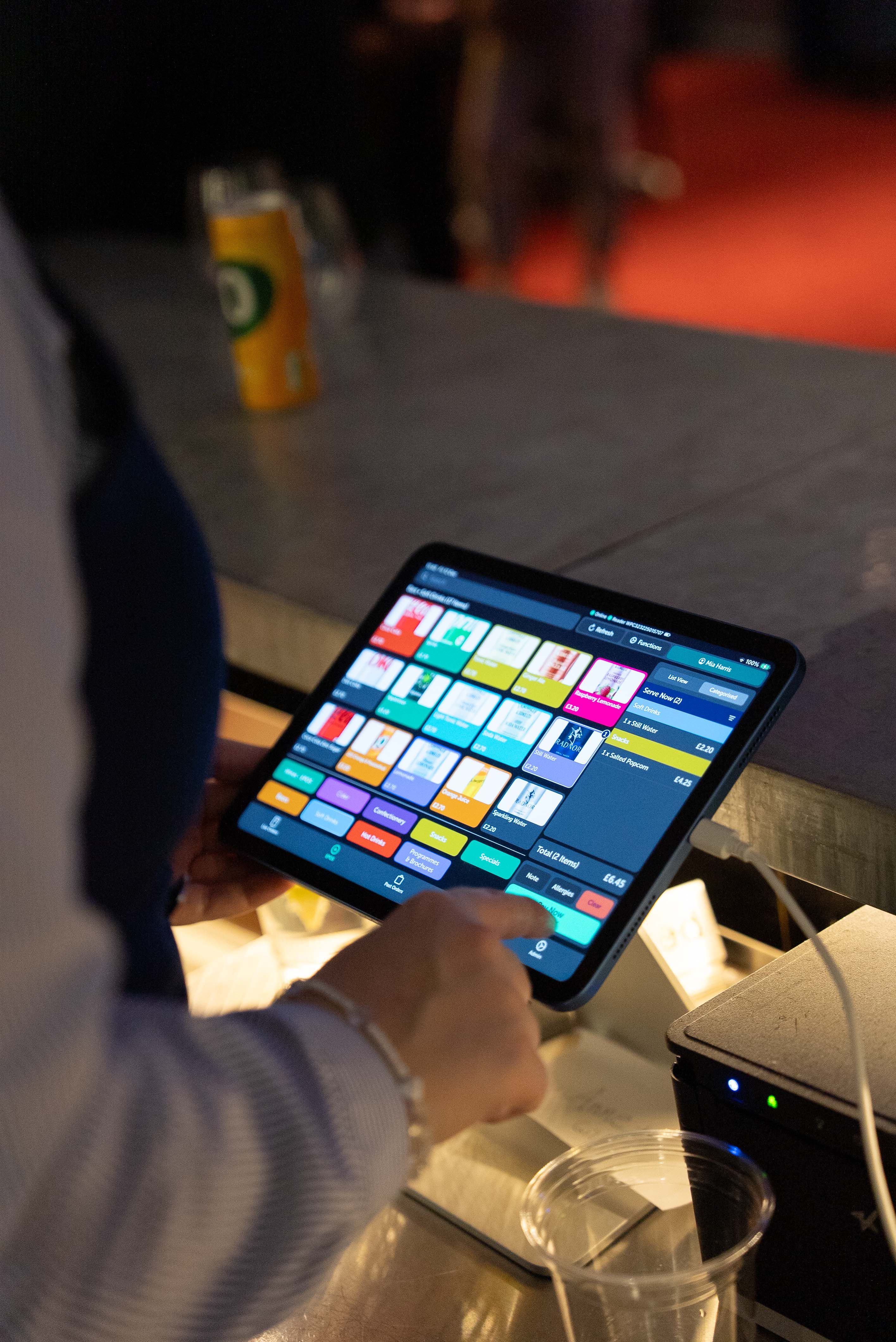ipad-theatre-bar