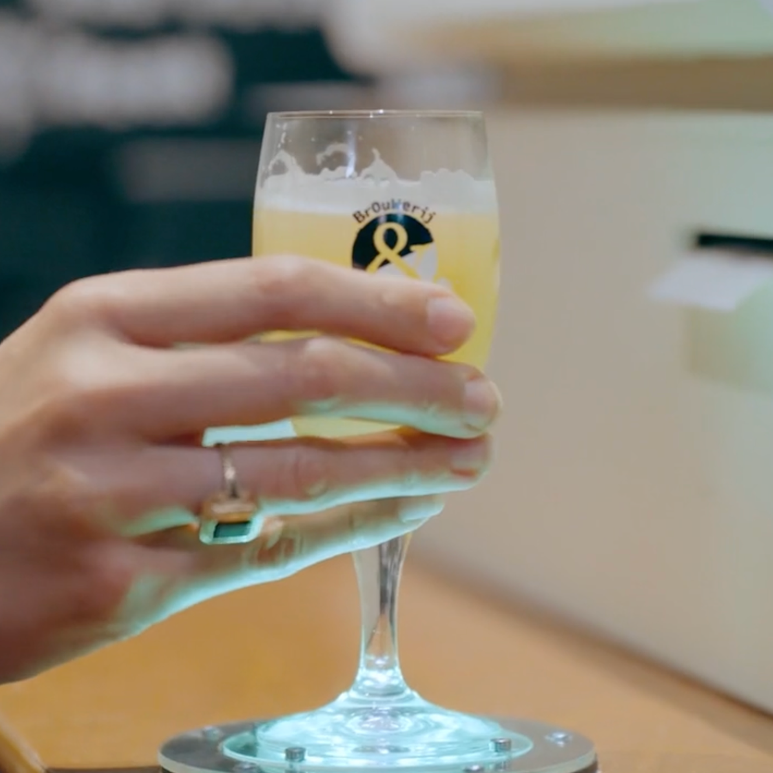 Bier wordt geanalyseerd door de What-If machine