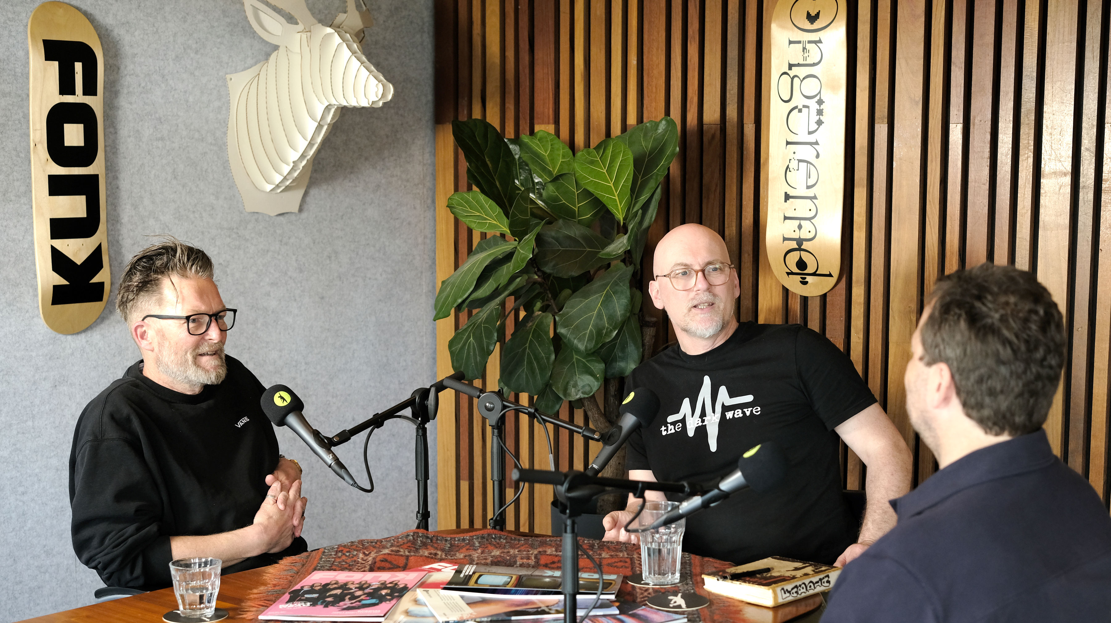 Fabian in de podcast studio