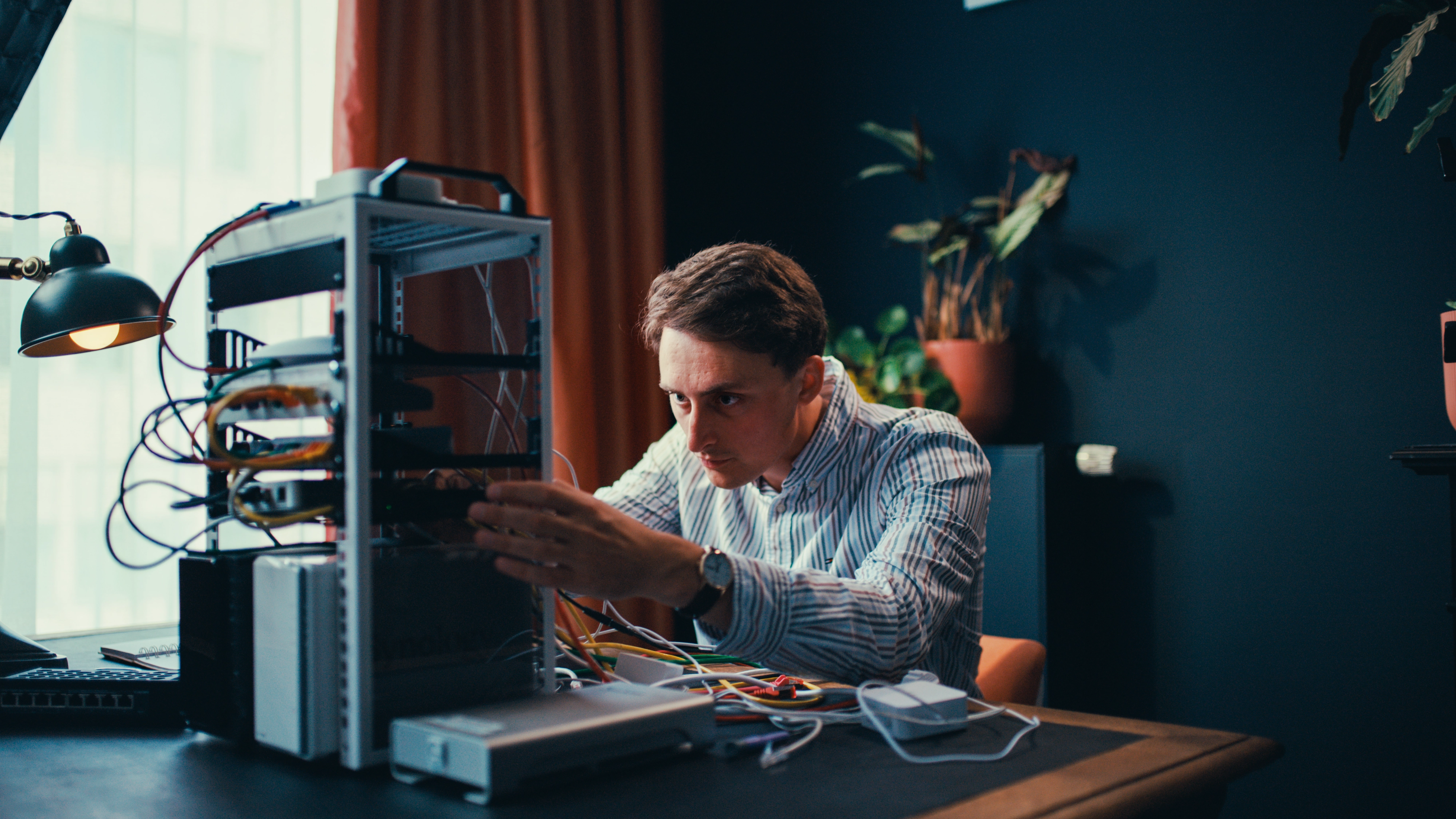 Screen uit hero movie van een homelab