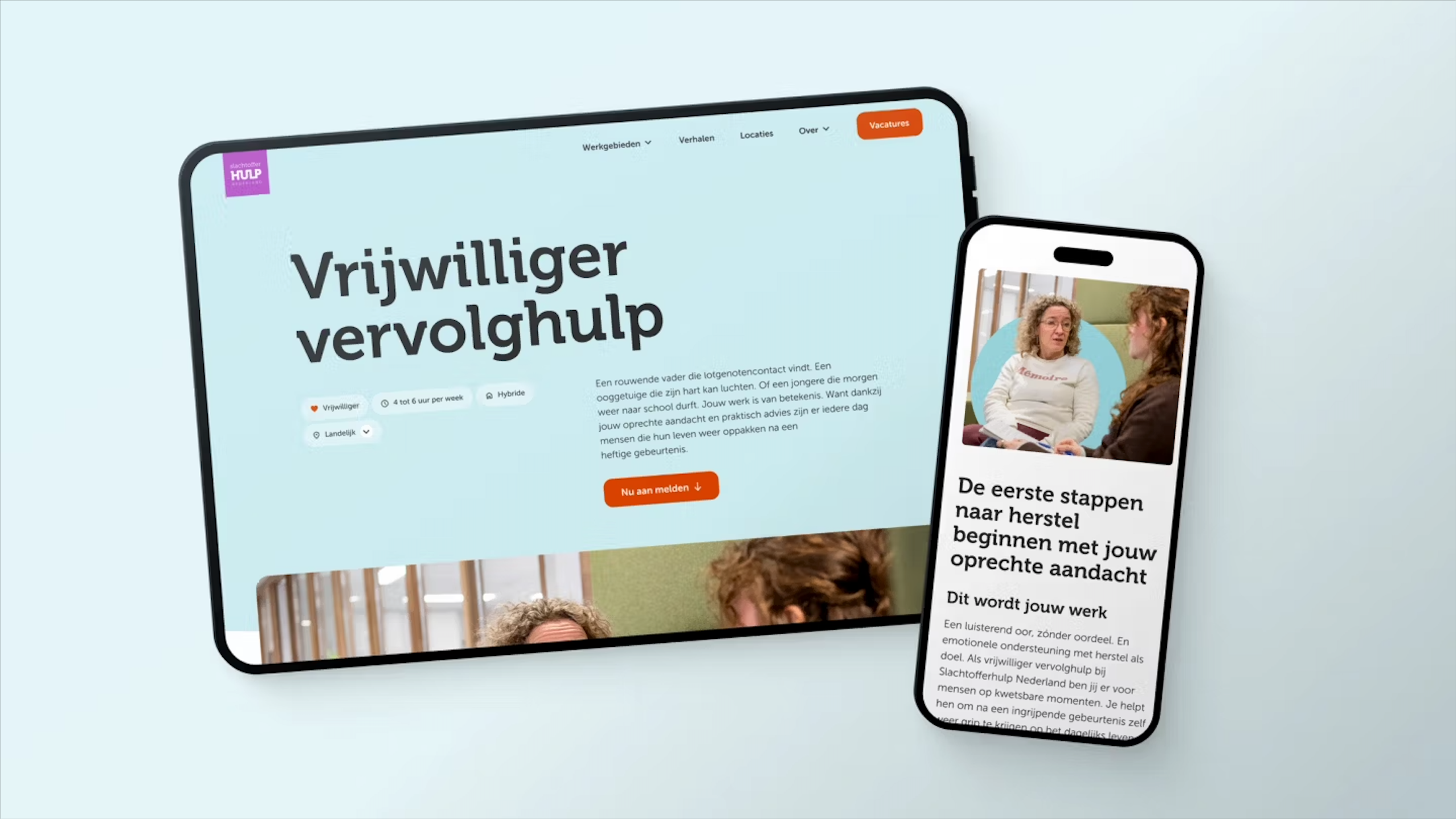 Tablet met de homepage van de recruitmentsite en smartphone met een artikel uit de site.