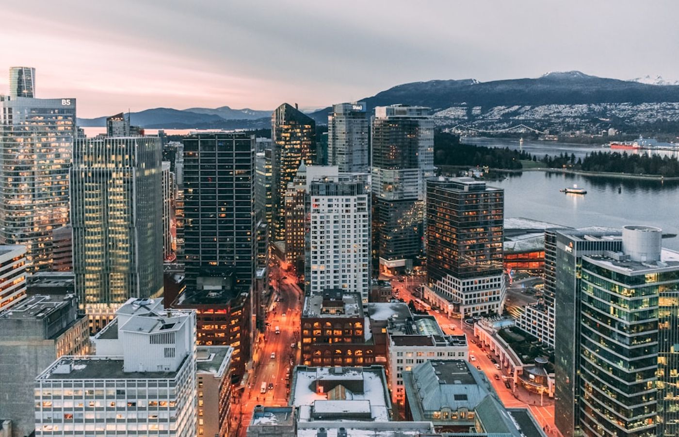 Kitsilano - Beaches and a Laid-Back West Side Stay