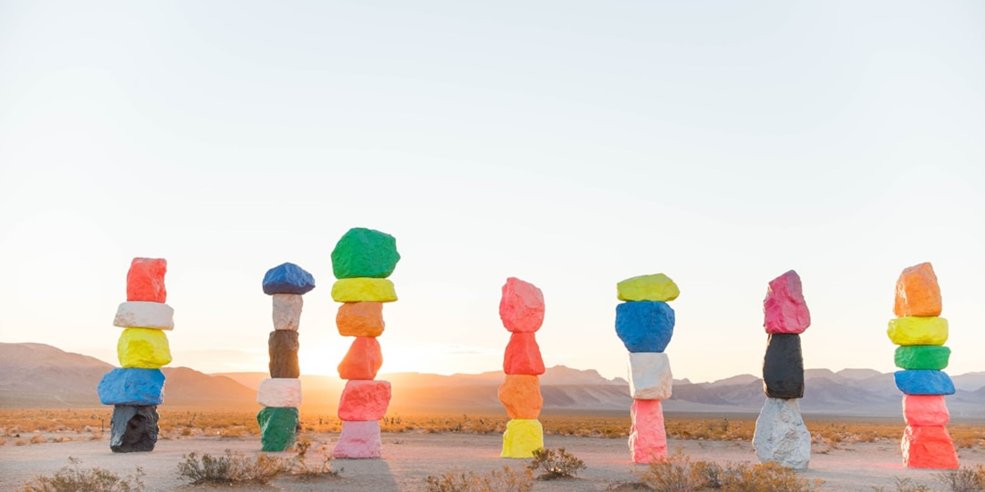 Hotels near Seven Magic Mountains
