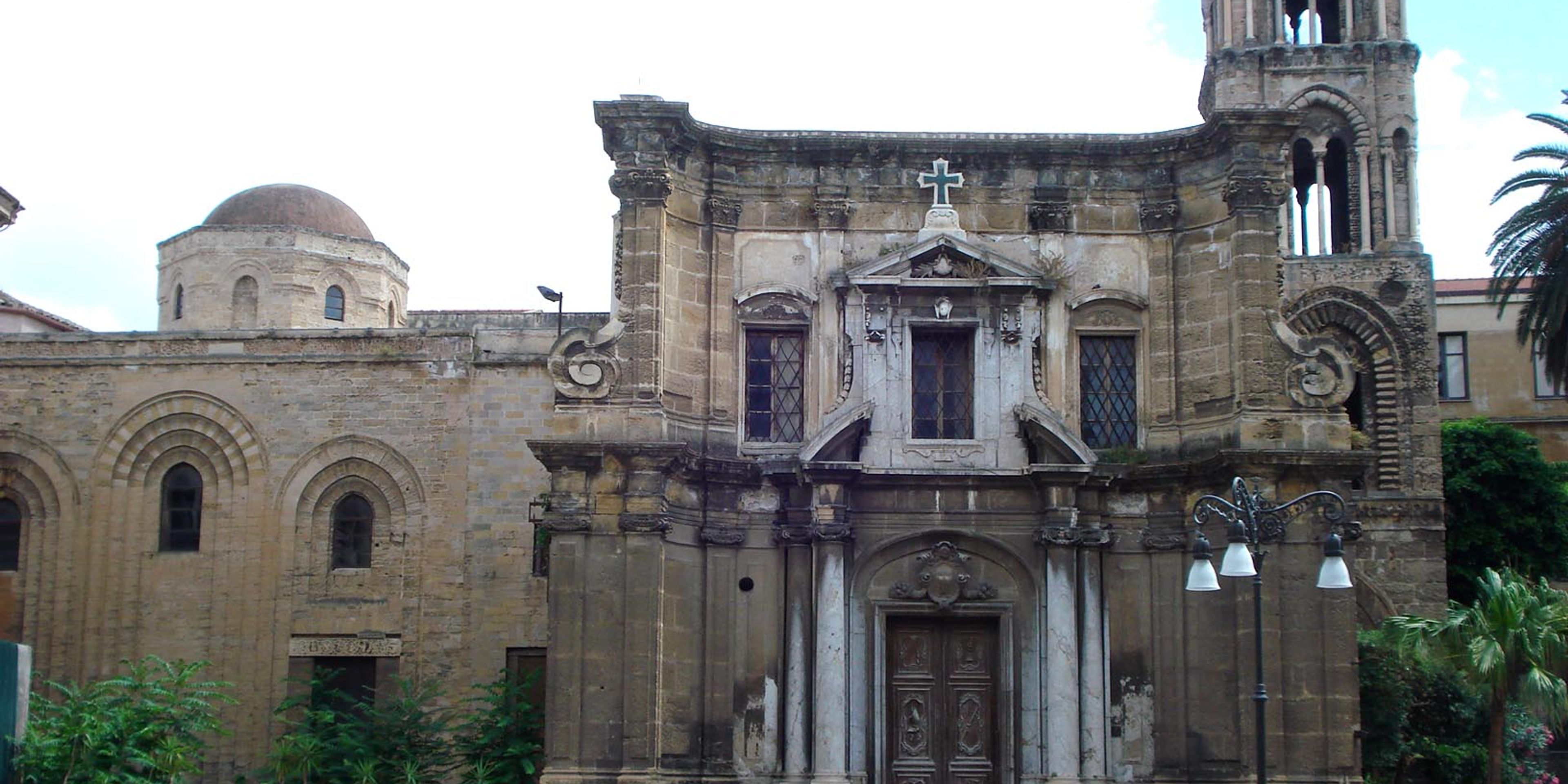 Hotels near La Martorana & San Cataldo