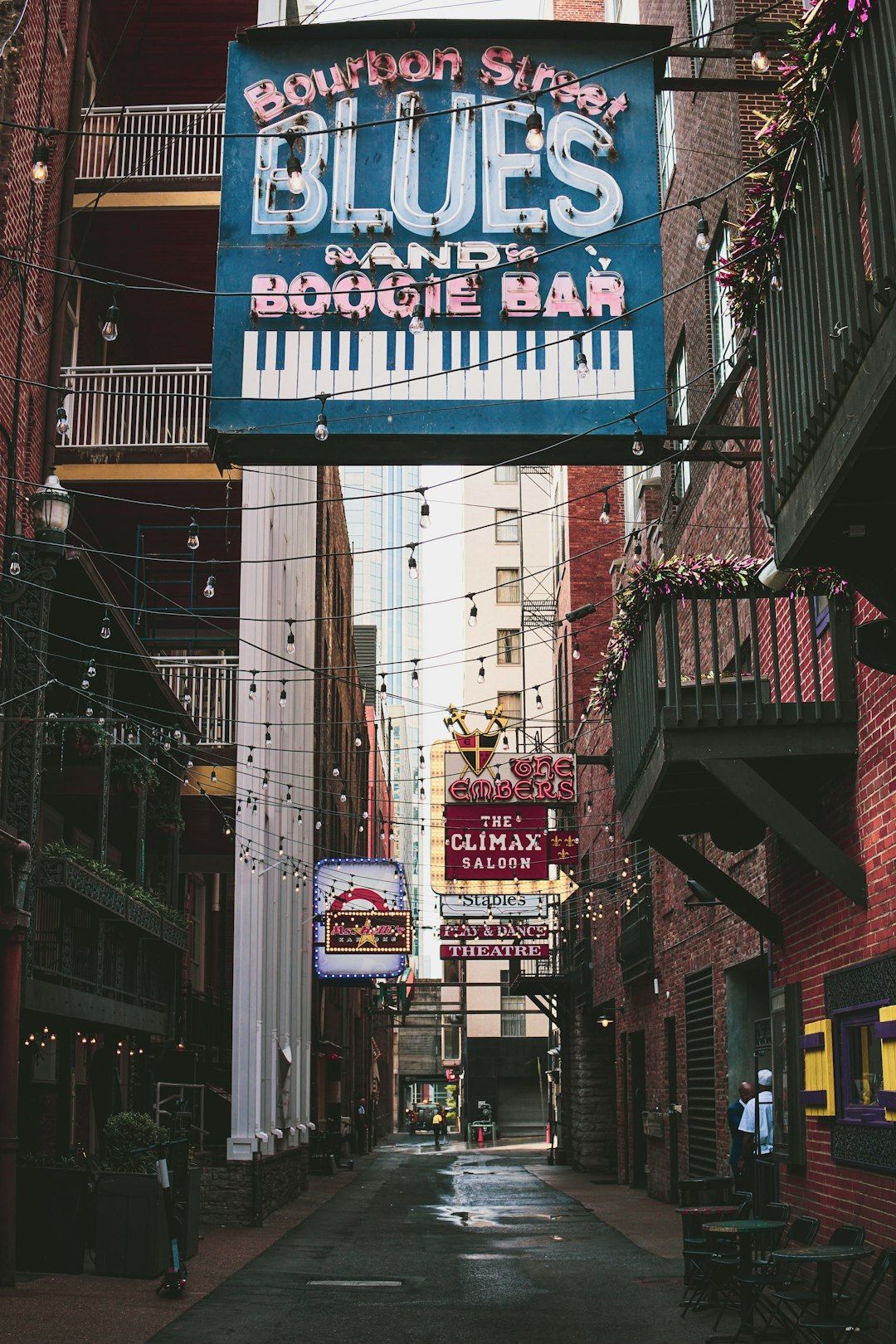 Lower Broadway Honky-Tonks - Neon Heart of Music City