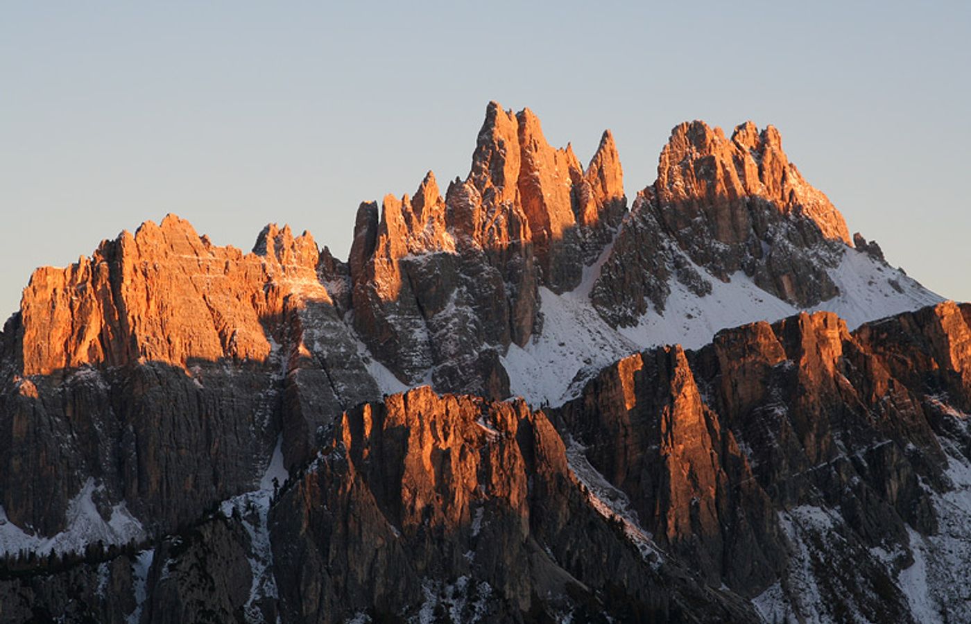 Croda da Lago Circuit - Lago Federa, Larches and Forcella Ambrizzola