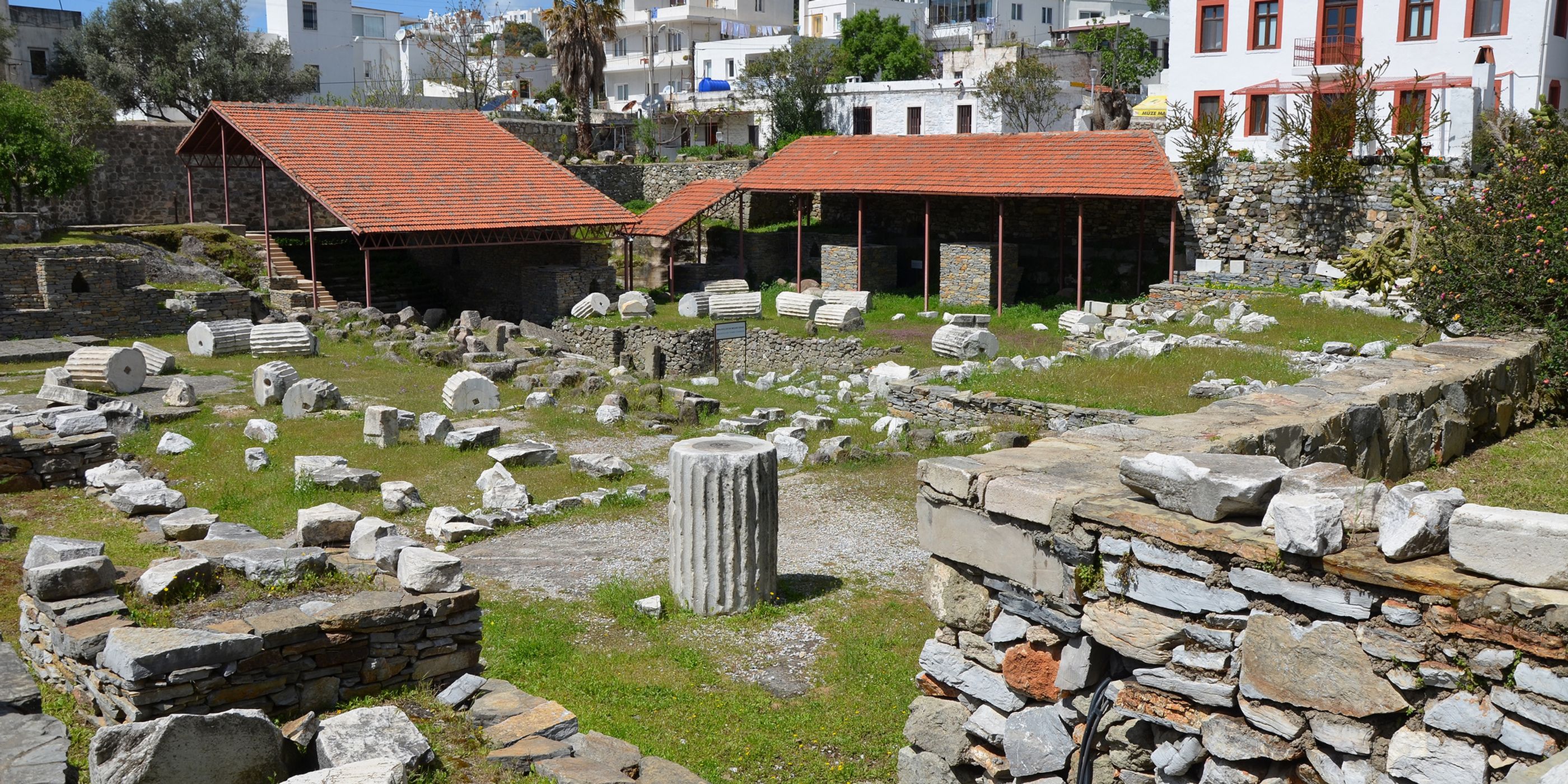 Hotels near Mausoleum at Halicarnassus Site