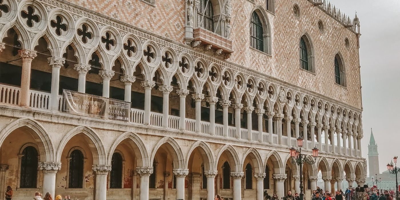 Hotels near Doge's Palace