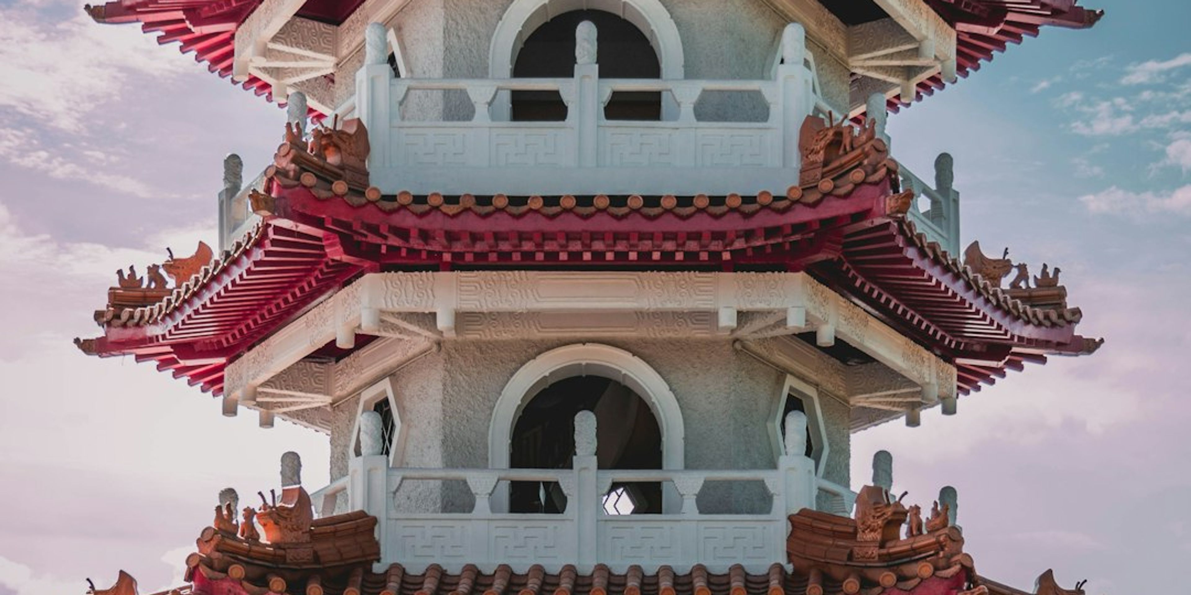 Hotels near Thean Hou Temple