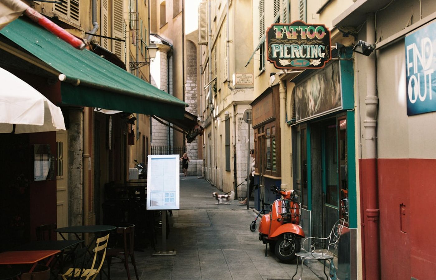Vieux Nice - The City's Italianate Old Town