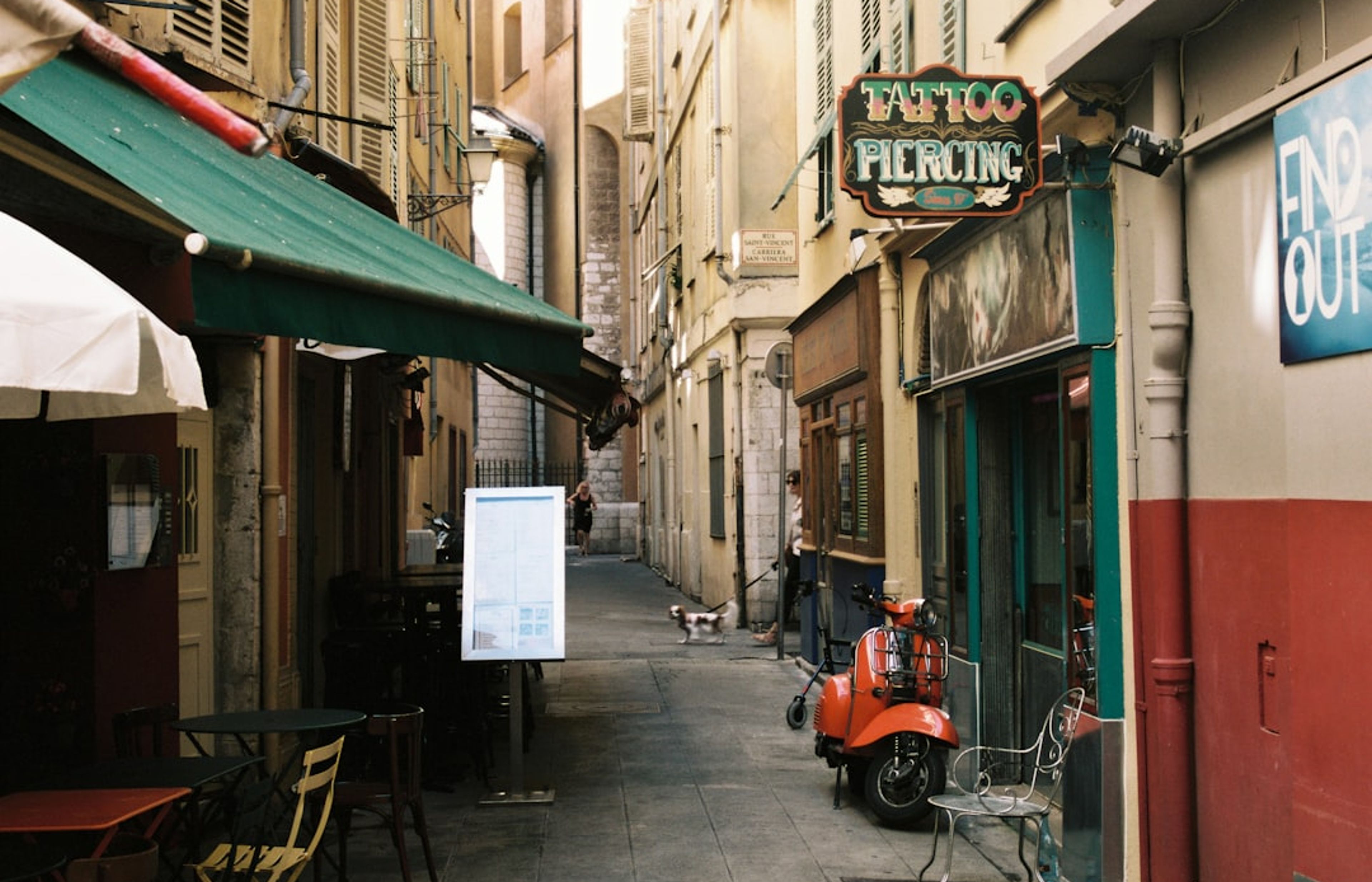 Vieux Nice - The City's Italianate Old Town
