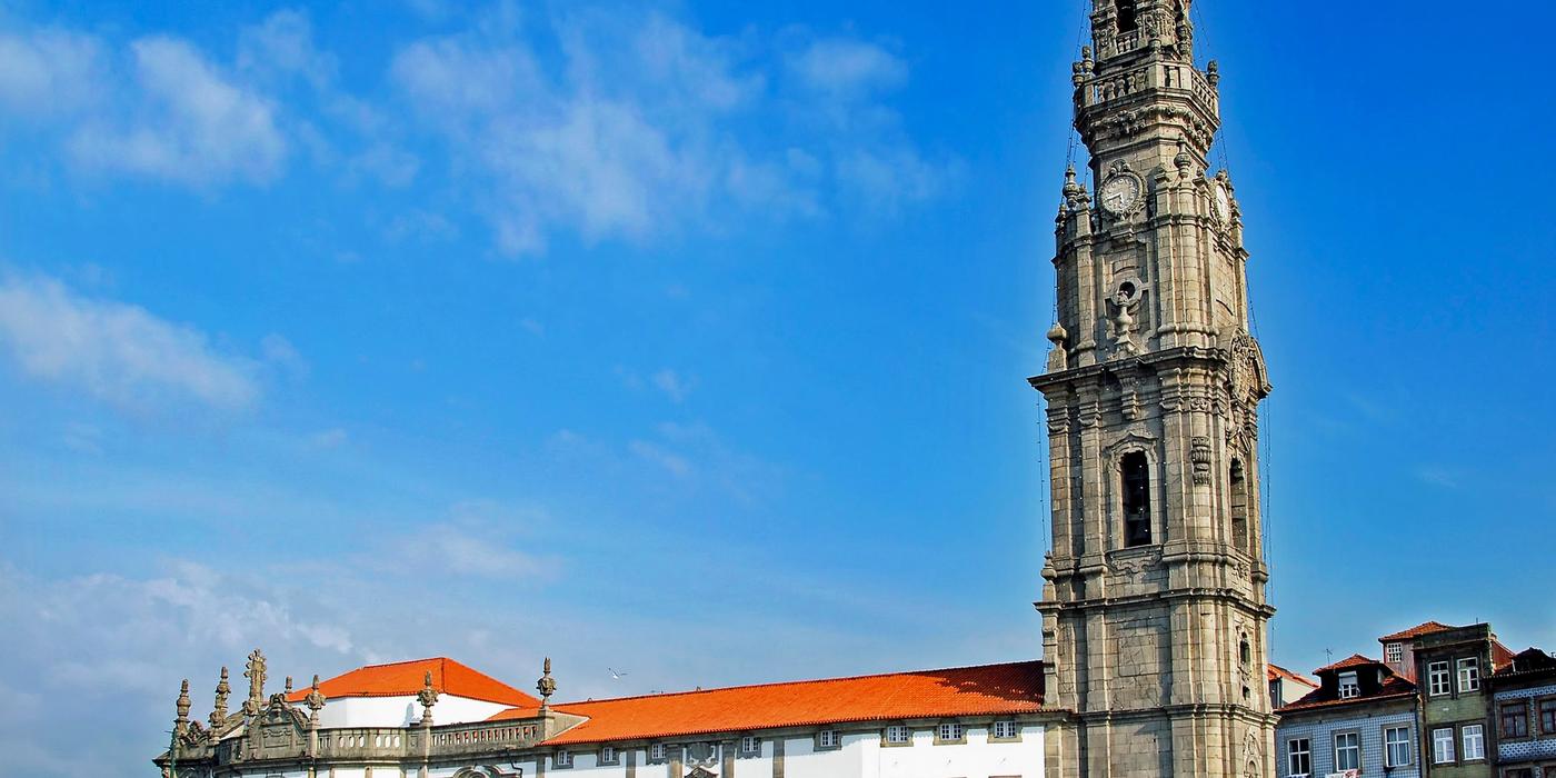Hotels near Clérigos Tower