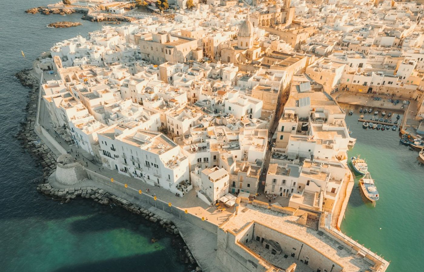 Monopoli - Adriatic Fishing Port and Fortified Old Town