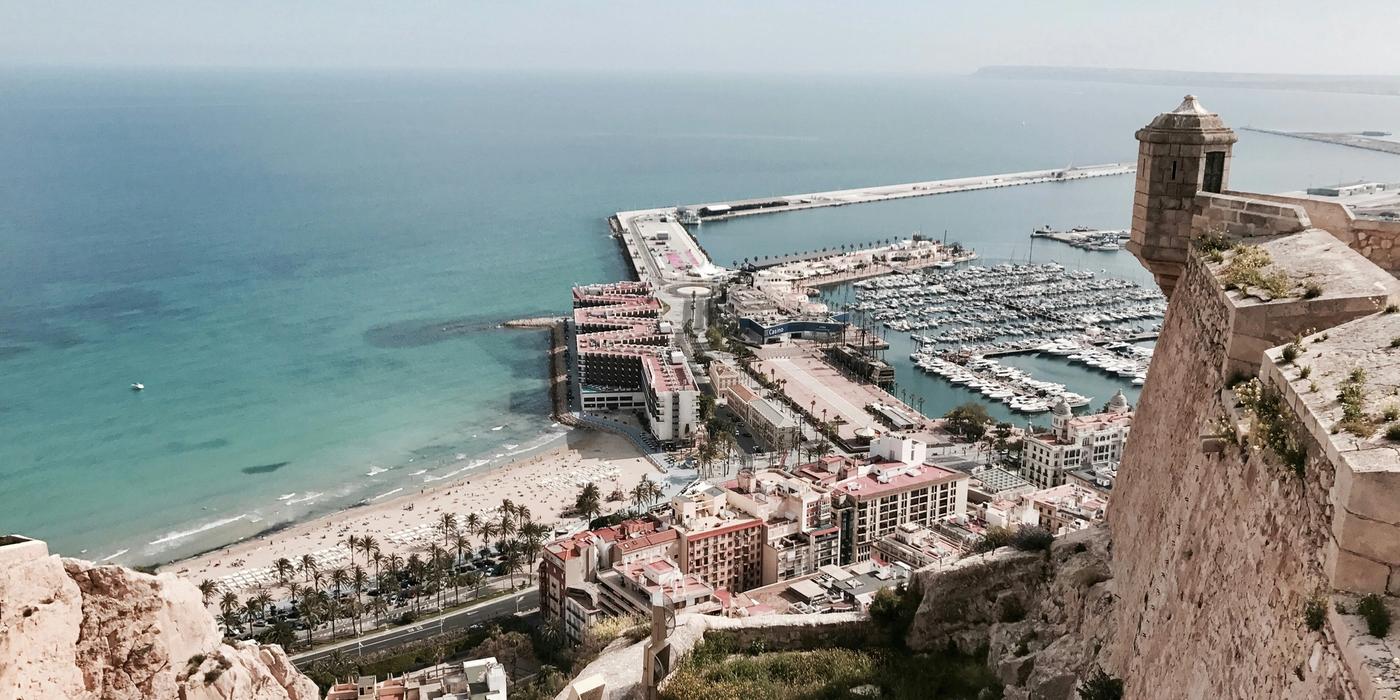 Hotels near Spanish Fortress (Fortica)