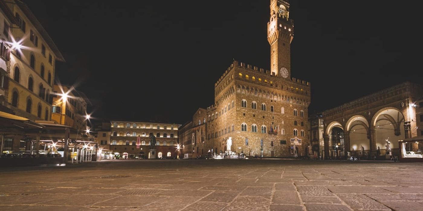 Hotels near Piazza della Signoria and Palazzo Vecchio