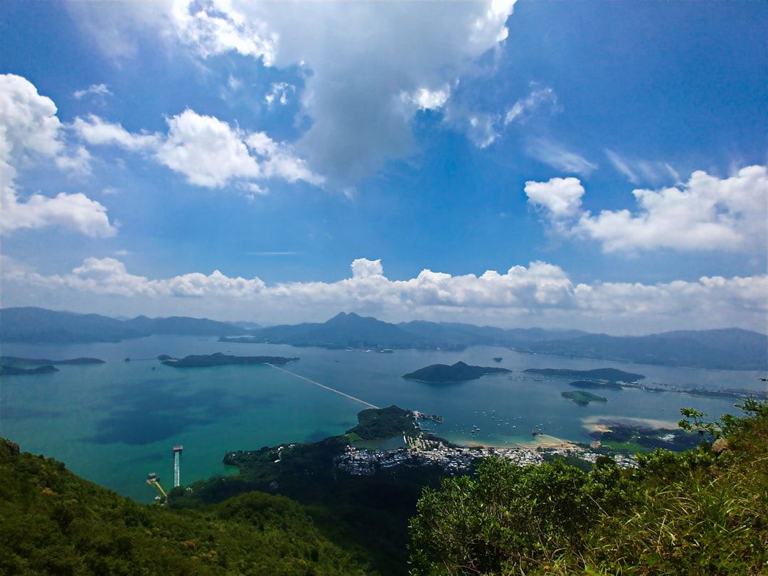 Pat Sin Leng - Eight Peaks in a Row Above Plover Cove